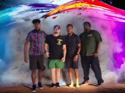 Savi Fernandez Band
