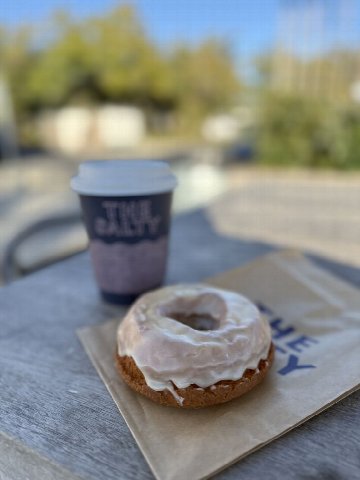 The Salty Donut, coffee shop in Audubon Park