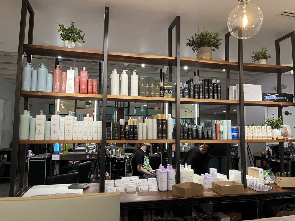 Mosaic Hair Studio & Blowout Bar
