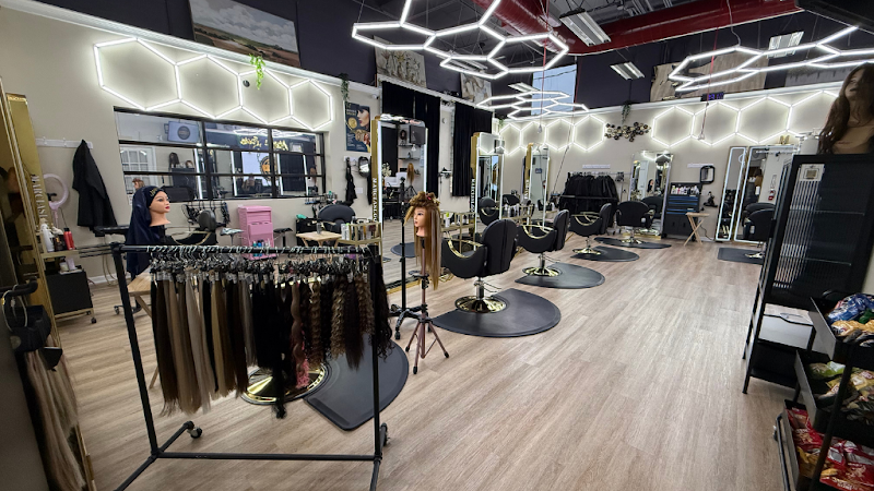 Marcia's Looks Salon