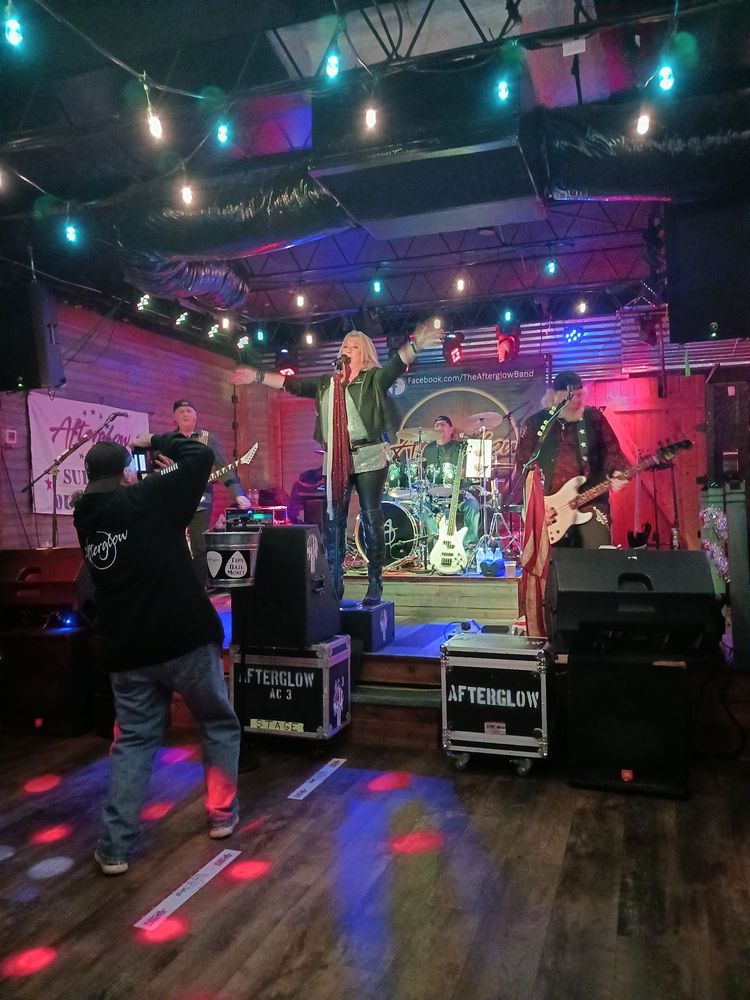 Garage Bar