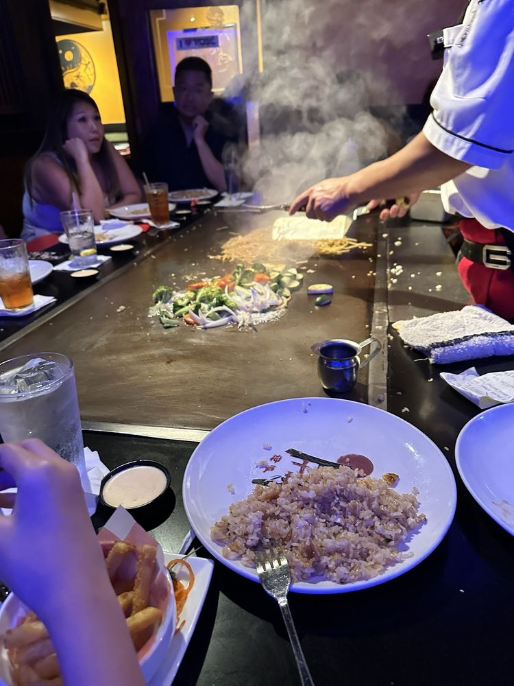 Kobé Japanese Steakhouse - West 192