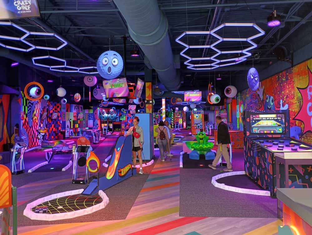 Ripley's Crazy Golf