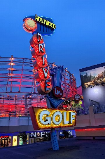 Hollywood Drive In Golf - Mini Golf · Glow-in-Dark in Orlando