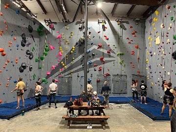 Aiguille Rock Climbing Center - Rock Climbing · Ropes & Bouldering in Orlando