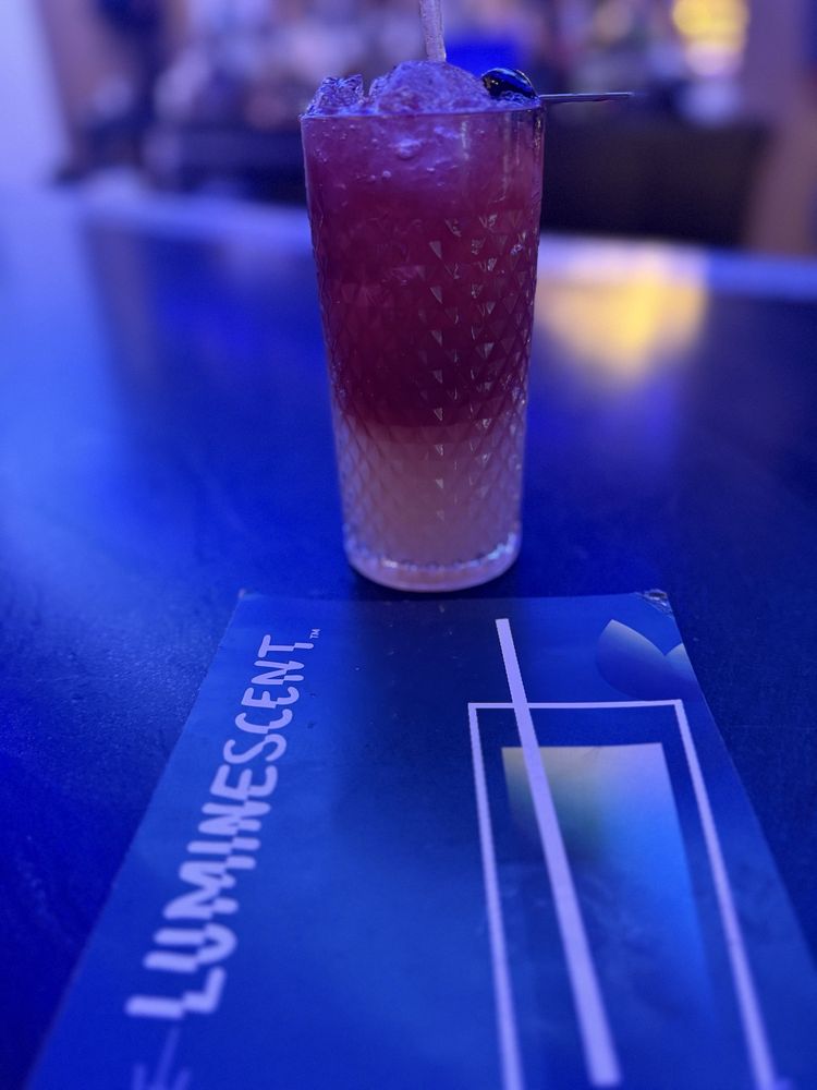 Luminescent