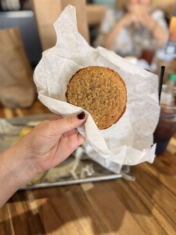 Se7enBites, coffee shop in Lake Underhill